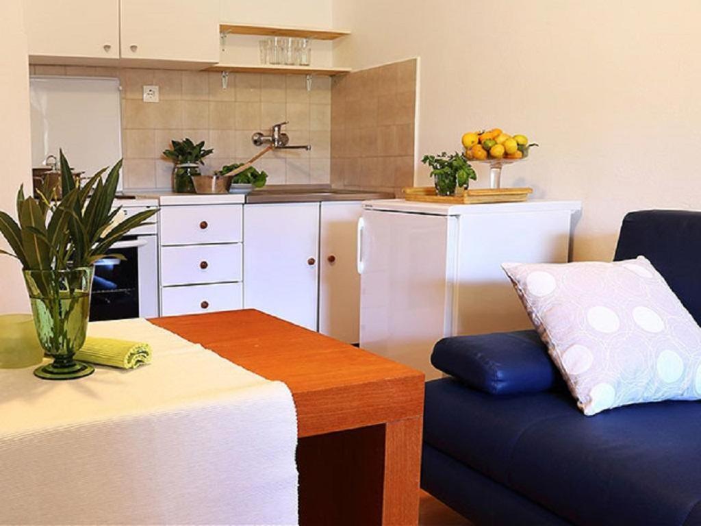 Apartmani Nila Sveta Nedelja  Værelse billede
